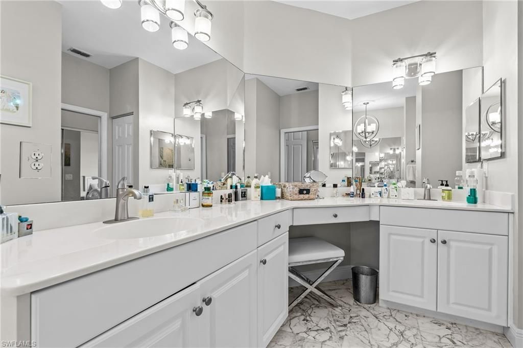 6305 Wilshire Pines Cir , Unit 508, Naples, FL 34109 Photo