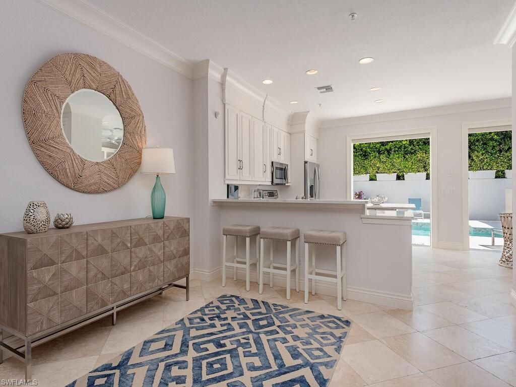 165 5th St S, Unit 3, Naples, FL 34102 Photo