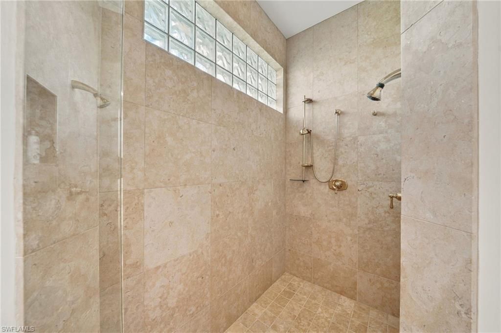 250 S Golf Dr , Naples, FL 34102 Photo