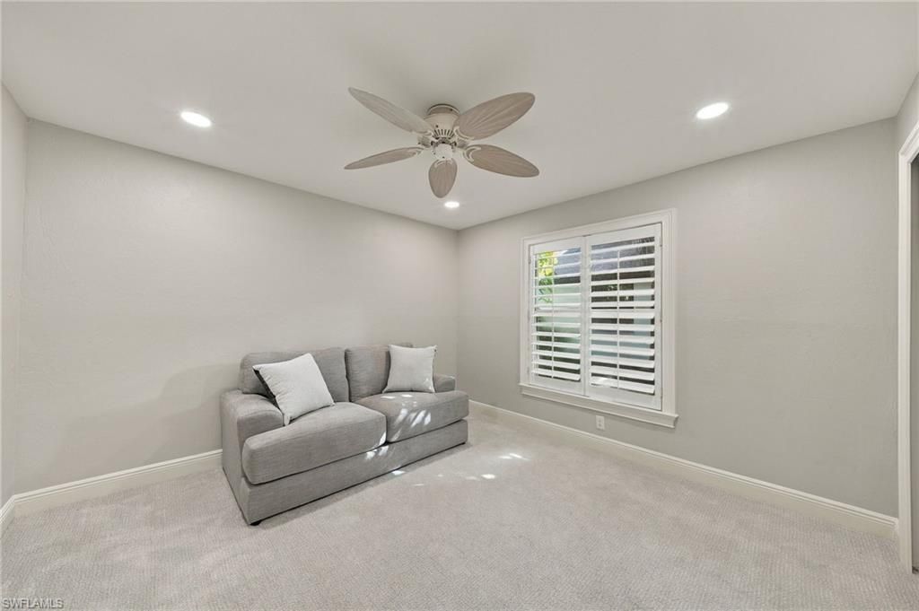 250 S Golf Dr , Naples, FL 34102 Photo