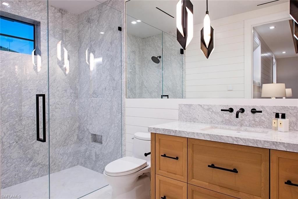 1544 3rd St S, Naples, FL 34102 Photo