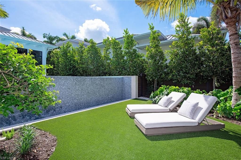 1544 3rd St S, Naples, FL 34102 Photo