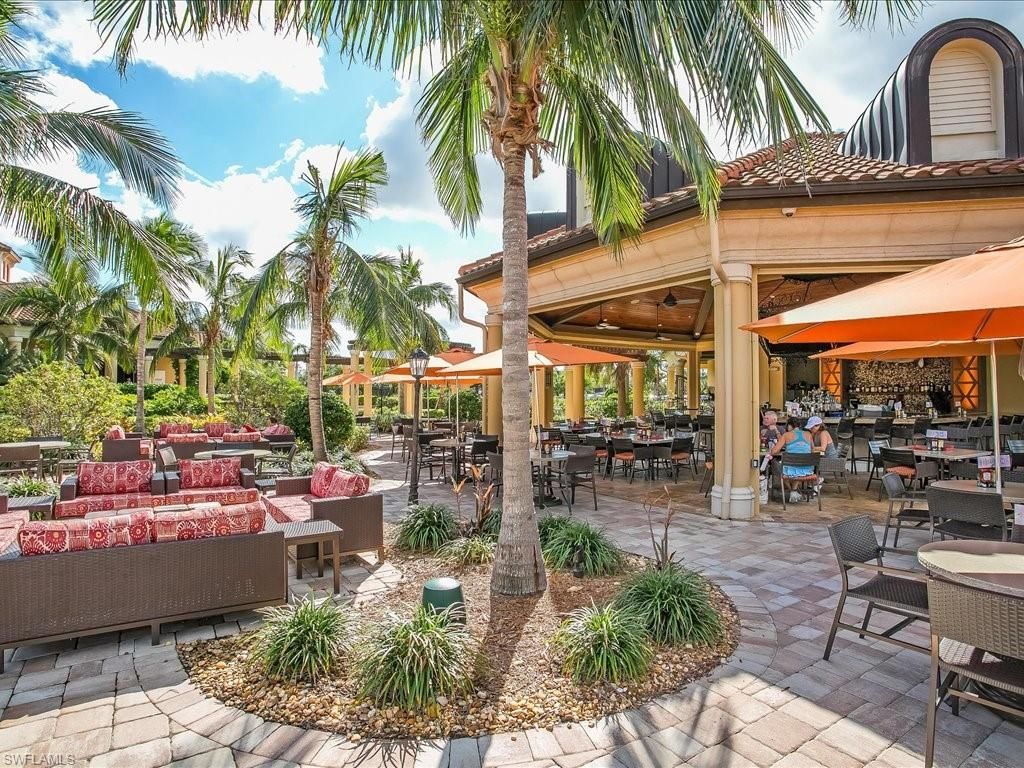 9840 Venezia Cir , Unit 815, Naples, FL 34113 Photo