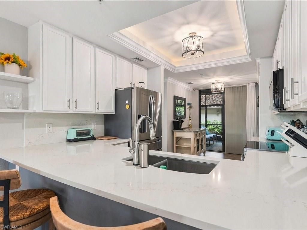 9840 Venezia Cir , Unit 815, Naples, FL 34113 Photo