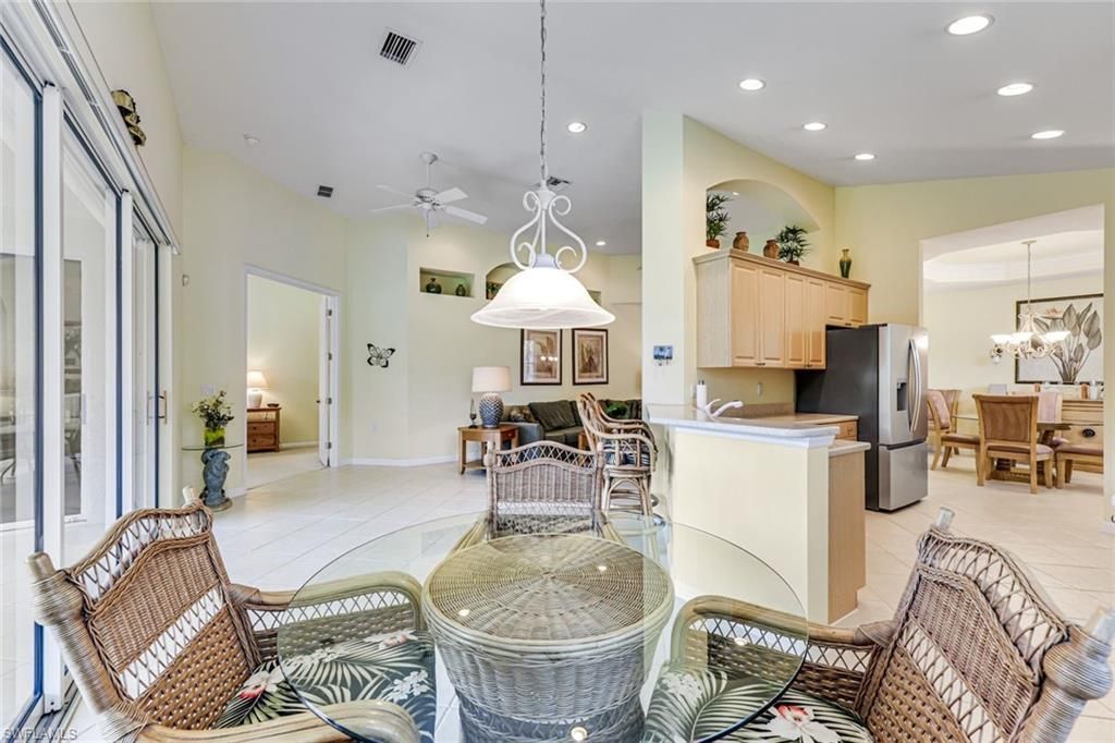 6858 Ascot Dr, Unit 201, Naples, FL 34113 Photo