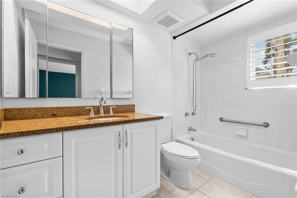 250 Palm River Blvd, Unit B102, Naples, FL 34110 Photo