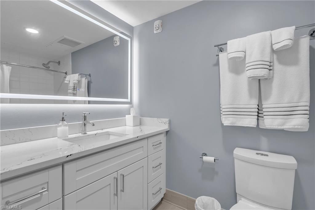 6075 Pelican Bay Blvd, Unit 1403, Naples, FL 34108 Photo