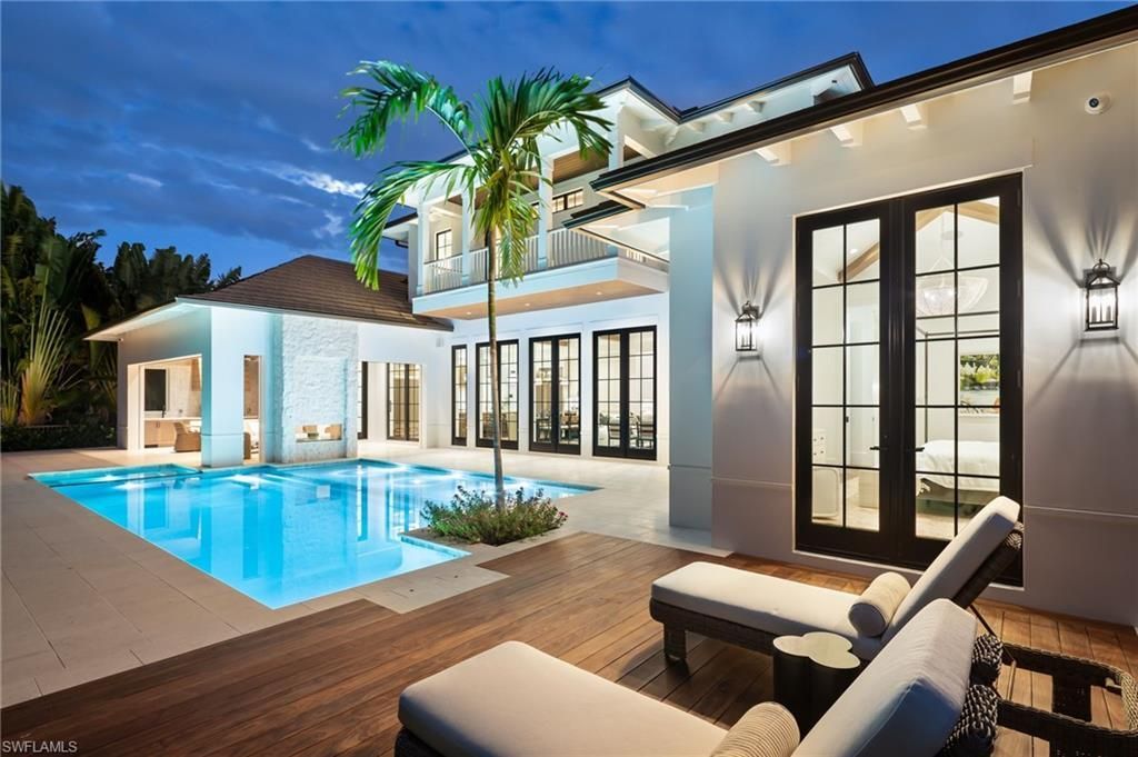 501 7th Ave N, Naples, FL 34102 Photo