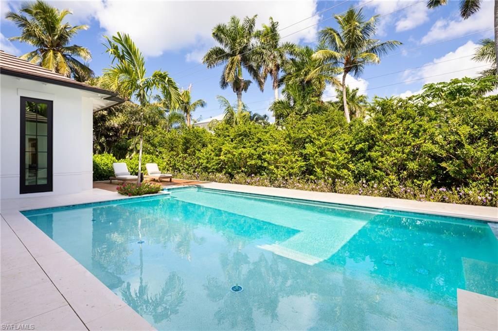 501 7th Ave N, Naples, FL 34102 Photo