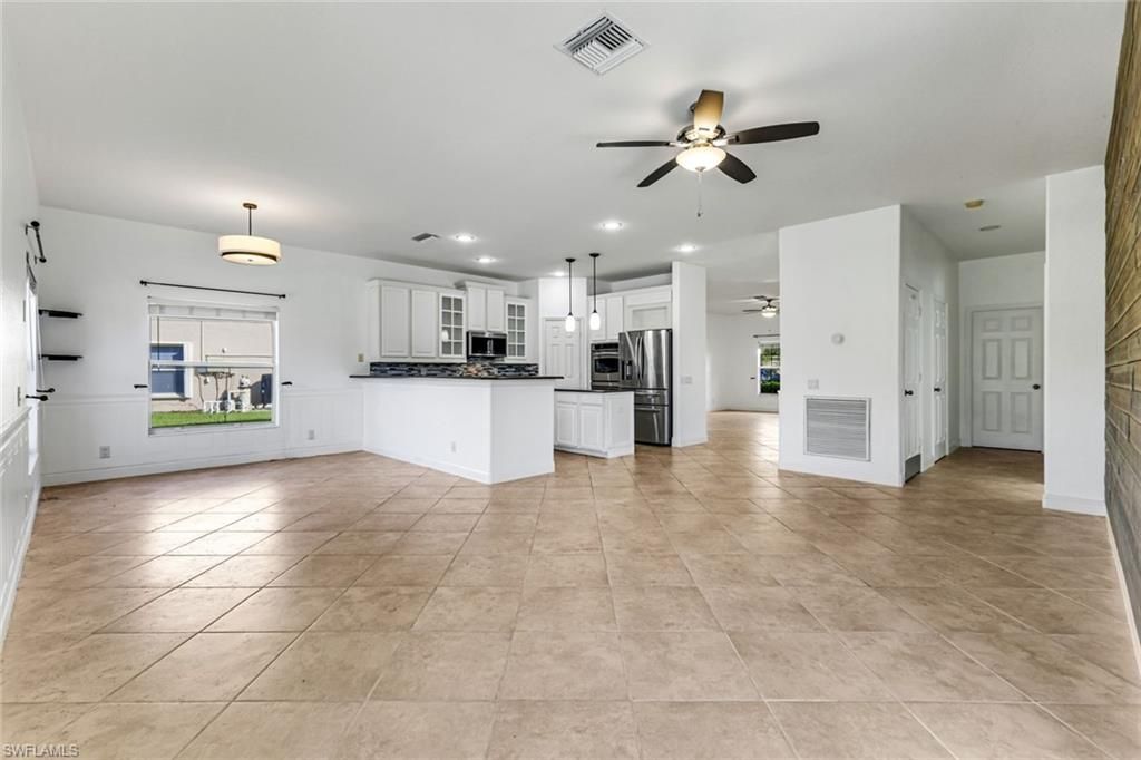 2201 Cape Heather Cir , Cape Coral, FL 33991 Photo