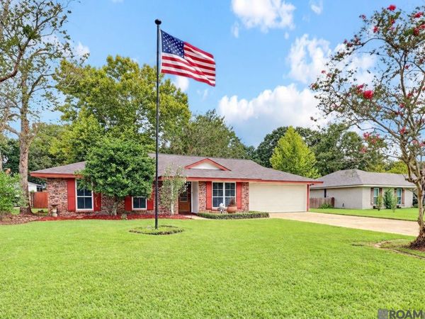 26137 Vincent Dr, Denham Springs, LA 70726
