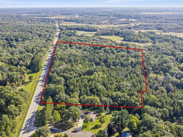 21.9 AC State Road 82 Acres, Oxford, WI 53952