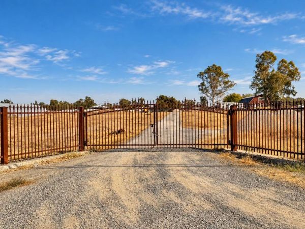 El Modena Ave, Elverta, CA 95626