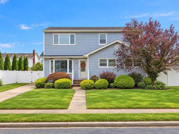 226 N Walnut Street , Massapequa, NY 11758
