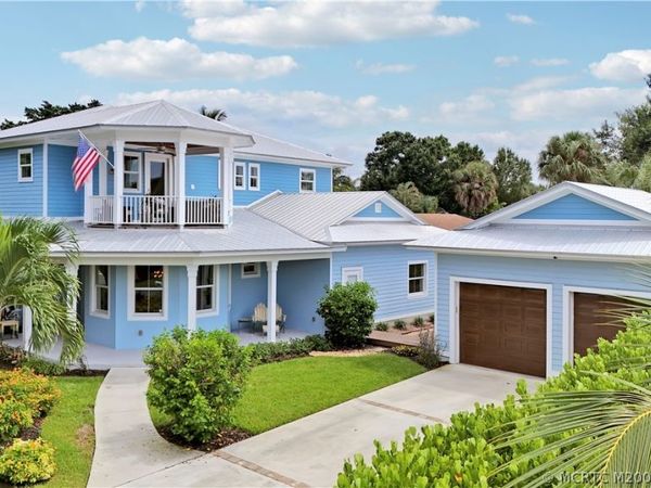 1002 SE Riverside Drive , Stuart, FL 34996