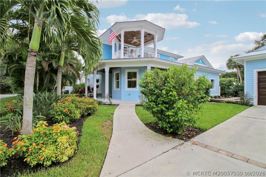 1002 SE Riverside Drive , Stuart, FL 34996 Photo