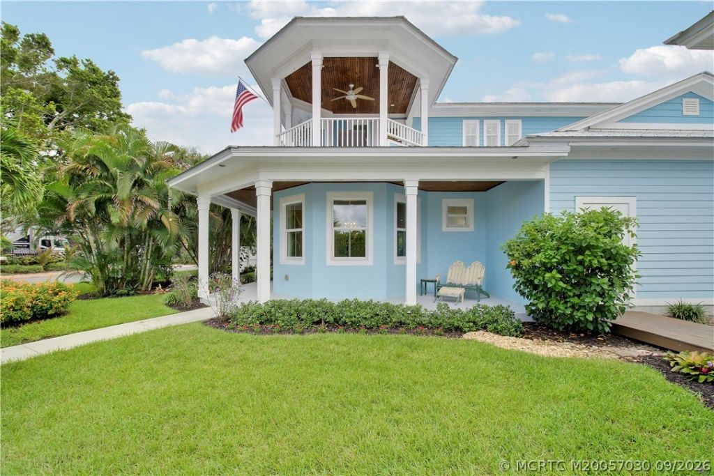 1002 SE Riverside Drive , Stuart, FL 34996 Photo