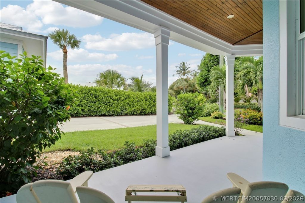 1002 SE Riverside Drive , Stuart, FL 34996 Photo