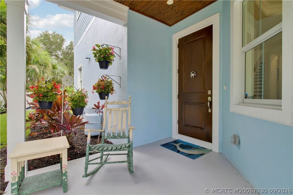 1002 SE Riverside Drive , Stuart, FL 34996 Photo