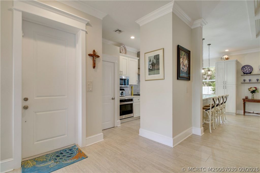 1002 SE Riverside Drive , Stuart, FL 34996 Photo