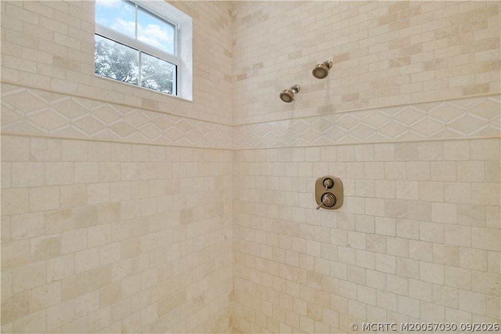 1002 SE Riverside Drive , Stuart, FL 34996 Photo
