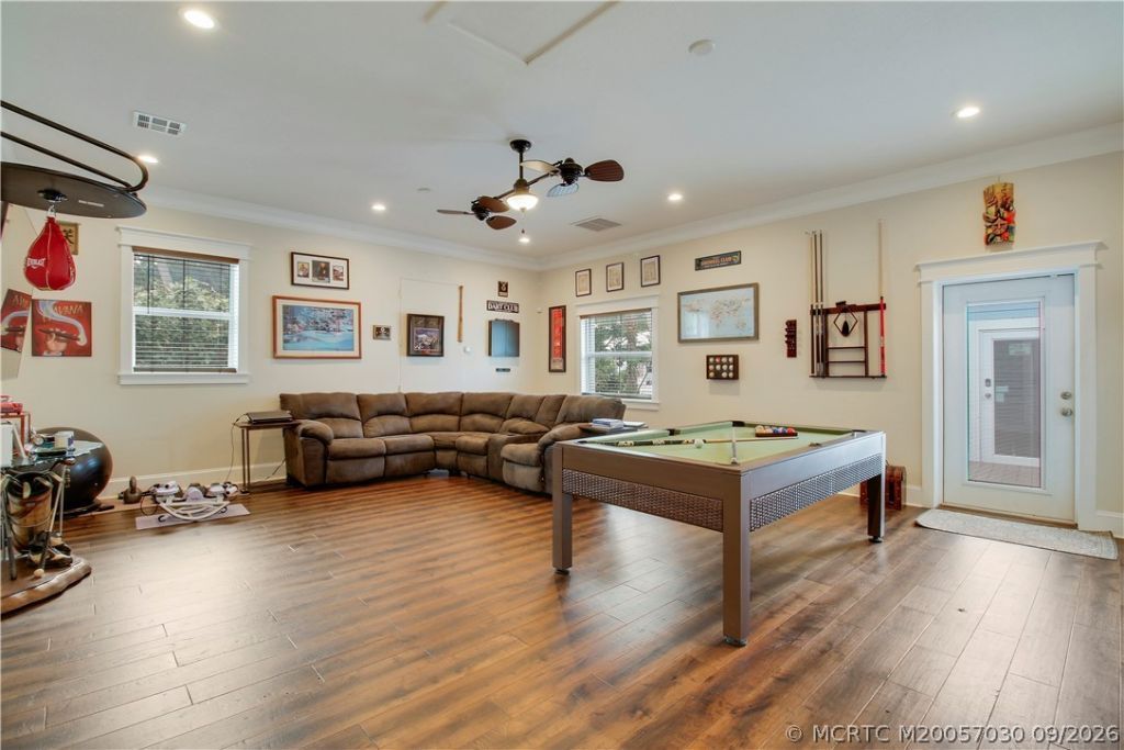 1002 SE Riverside Drive , Stuart, FL 34996 Photo