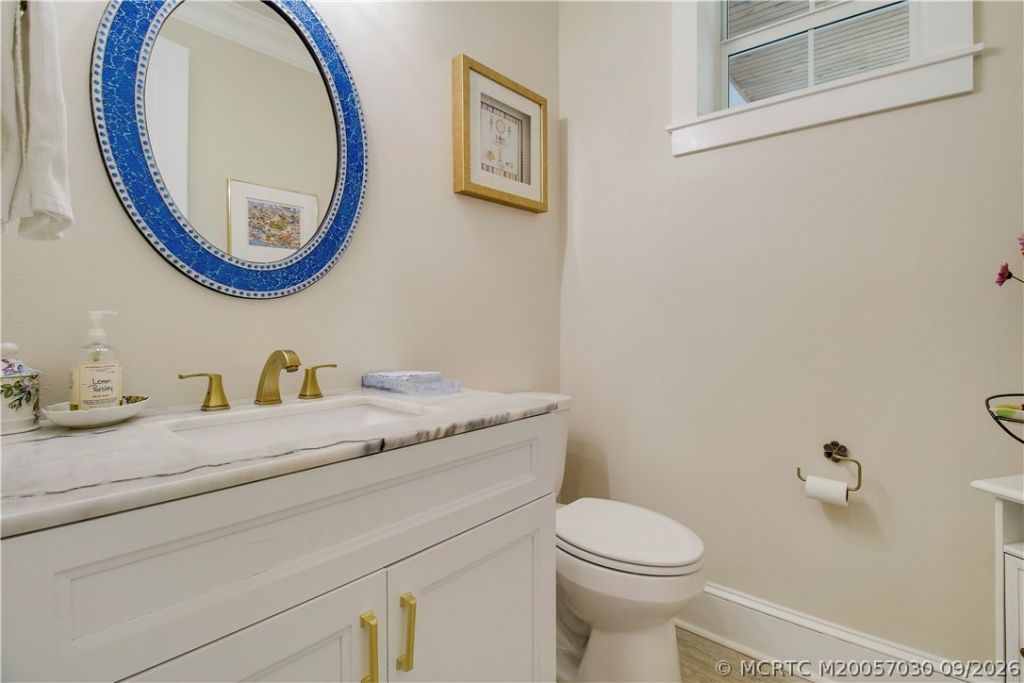 1002 SE Riverside Drive , Stuart, FL 34996 Photo