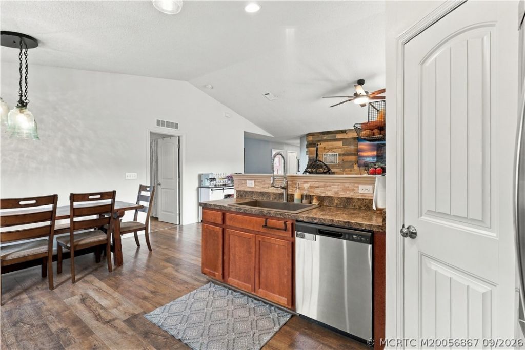 2134 SE Gaslight Street, Port Saint Lucie, FL 34952 Photo
