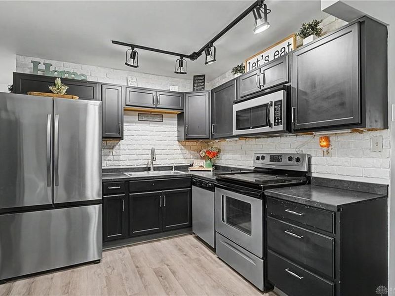 2259 Mississippi Drive, Xenia, OH 45385 Photo 10