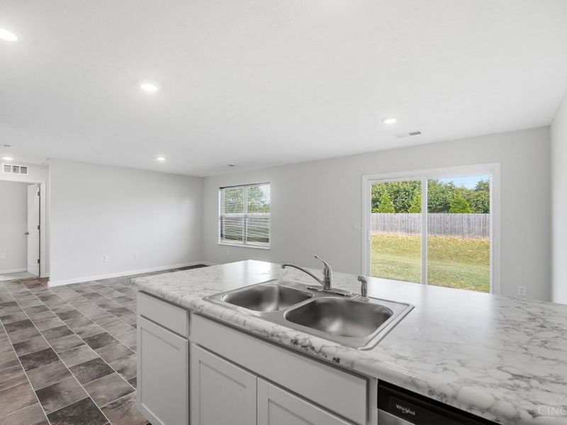 122 Ashburn Way, New Richmond, OH 45157 Photo 12