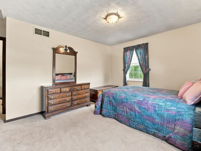 5696 Liberty Fairfield Road, Liberty Township, OH 45011 Photo 22