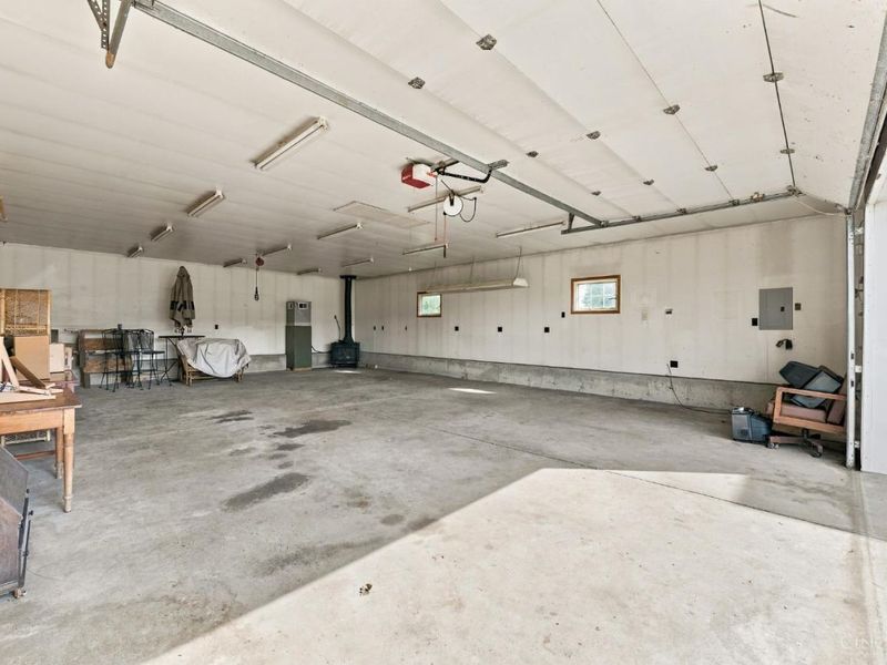 5696 Liberty Fairfield Road, Liberty Township, OH 45011 Photo 24