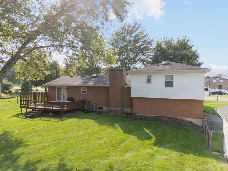 5696 Liberty Fairfield Road, Liberty Township, OH 45011 Photo 4