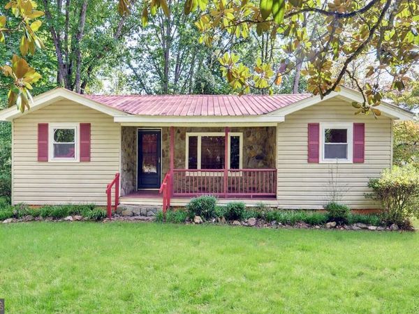 910 Hells Hollow Road, Blue Ridge, GA 30513