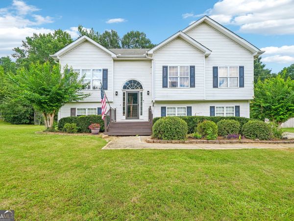 130 Chesterfield Drive, Newnan, GA 30265