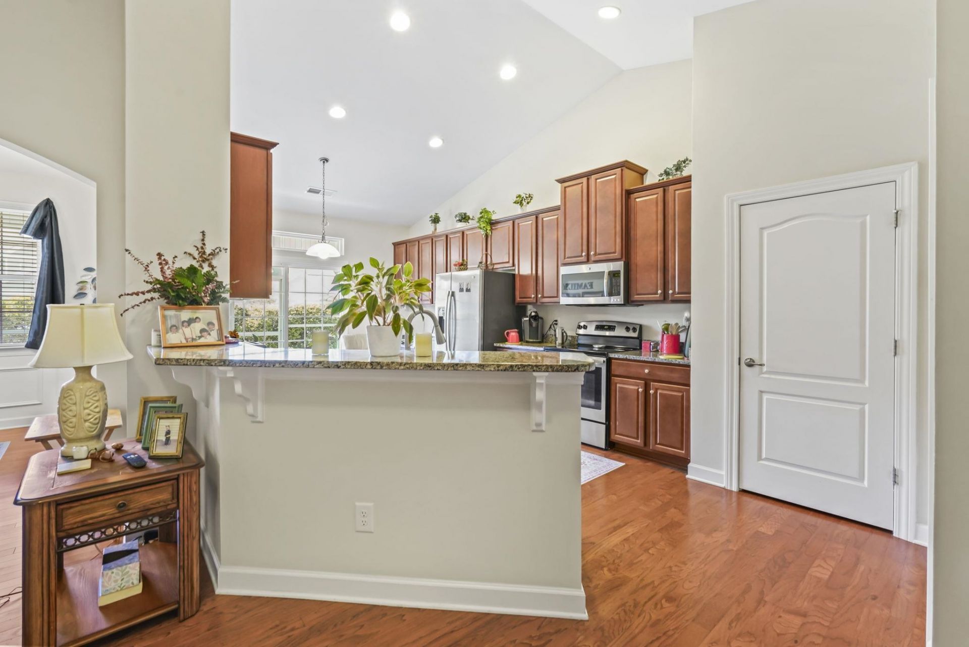 745 Harbor Bay Dr. Photo 8