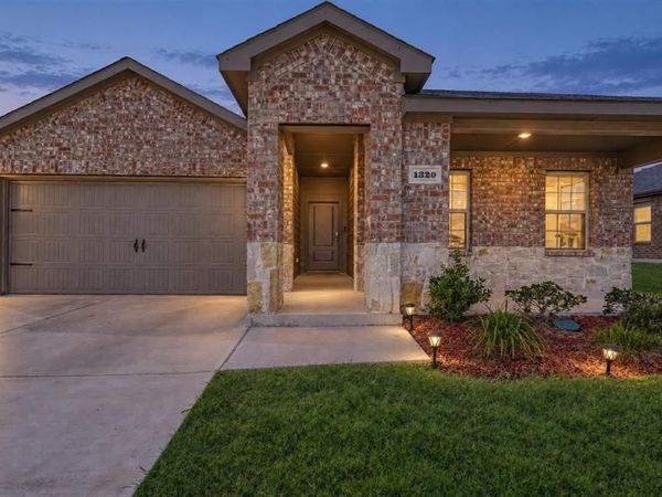1320 Waveless Run , Josephine, TX 75135