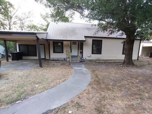 1113 Commerce Drive , Greenville, TX 75401