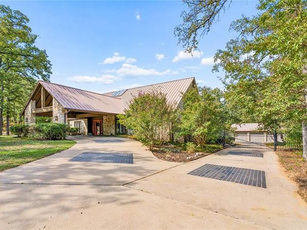2717 Hartlee Court, Denton, TX 76208