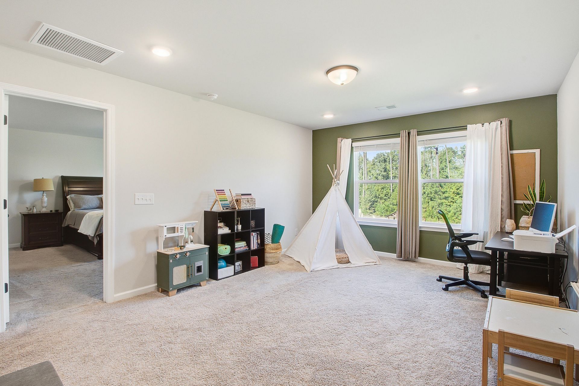 107 Lucca Drive Photo 14