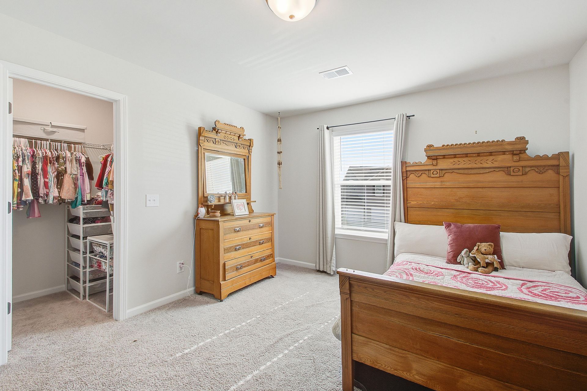 107 Lucca Drive Photo 24