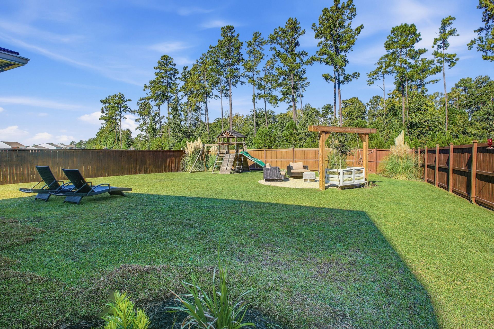 107 Lucca Drive Photo 31