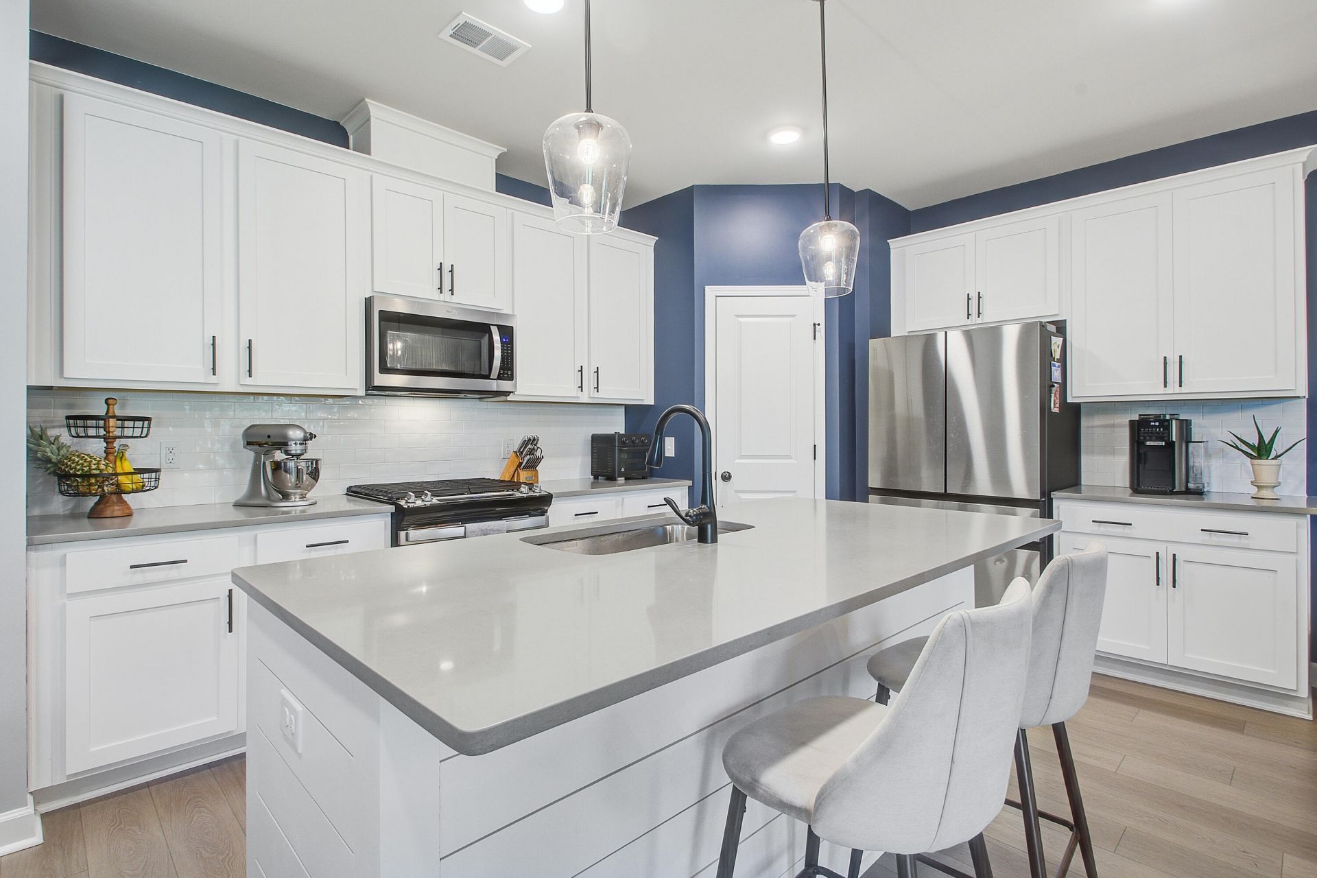 107 Lucca Drive Photo 8
