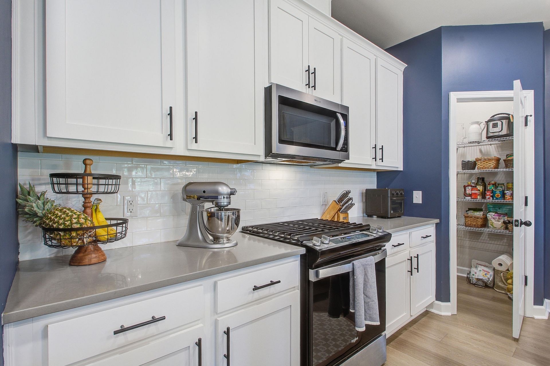 107 Lucca Drive Photo 9