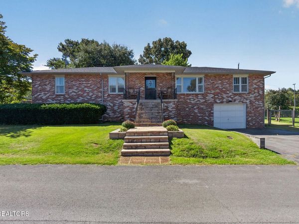 108 Pratt St, Pikeville, TN 37367