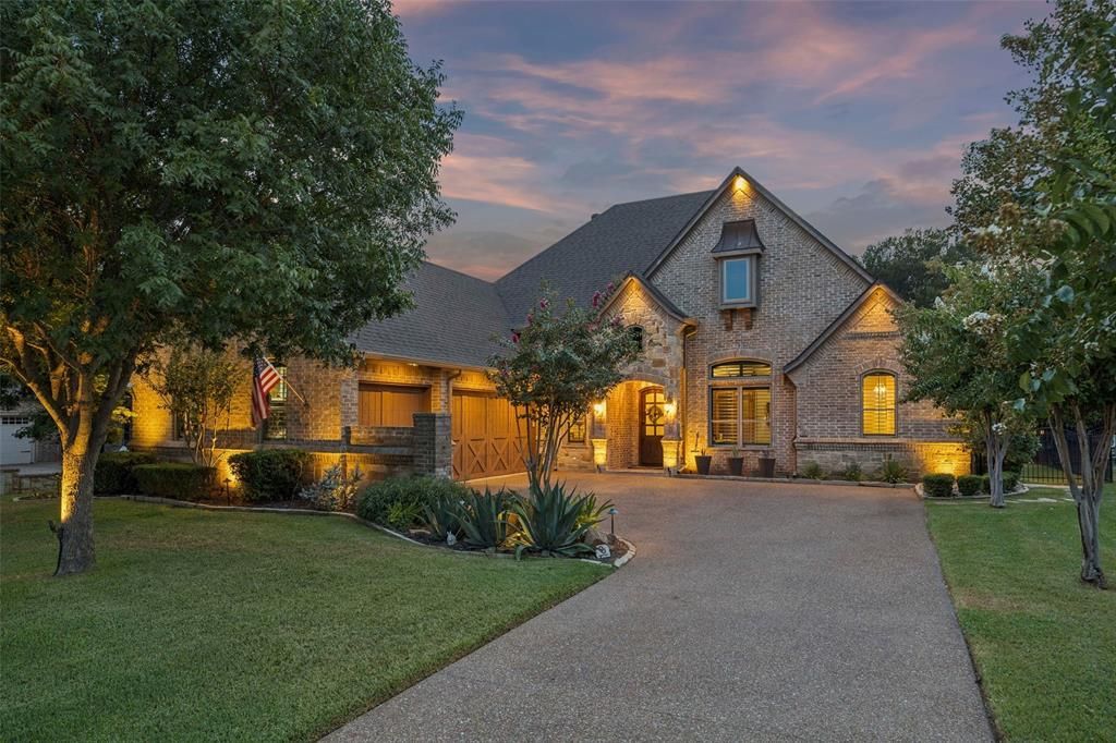 12233 Indian Creek Drive, Fort Worth, TX 76179 Main Photo