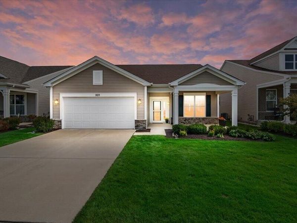321 Bowing WAY, Lake Geneva, WI 53147