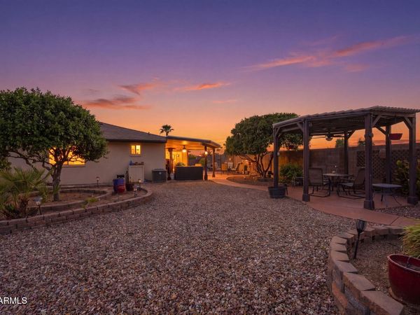 2304 S ACANTHUS, Mesa, AZ 85209