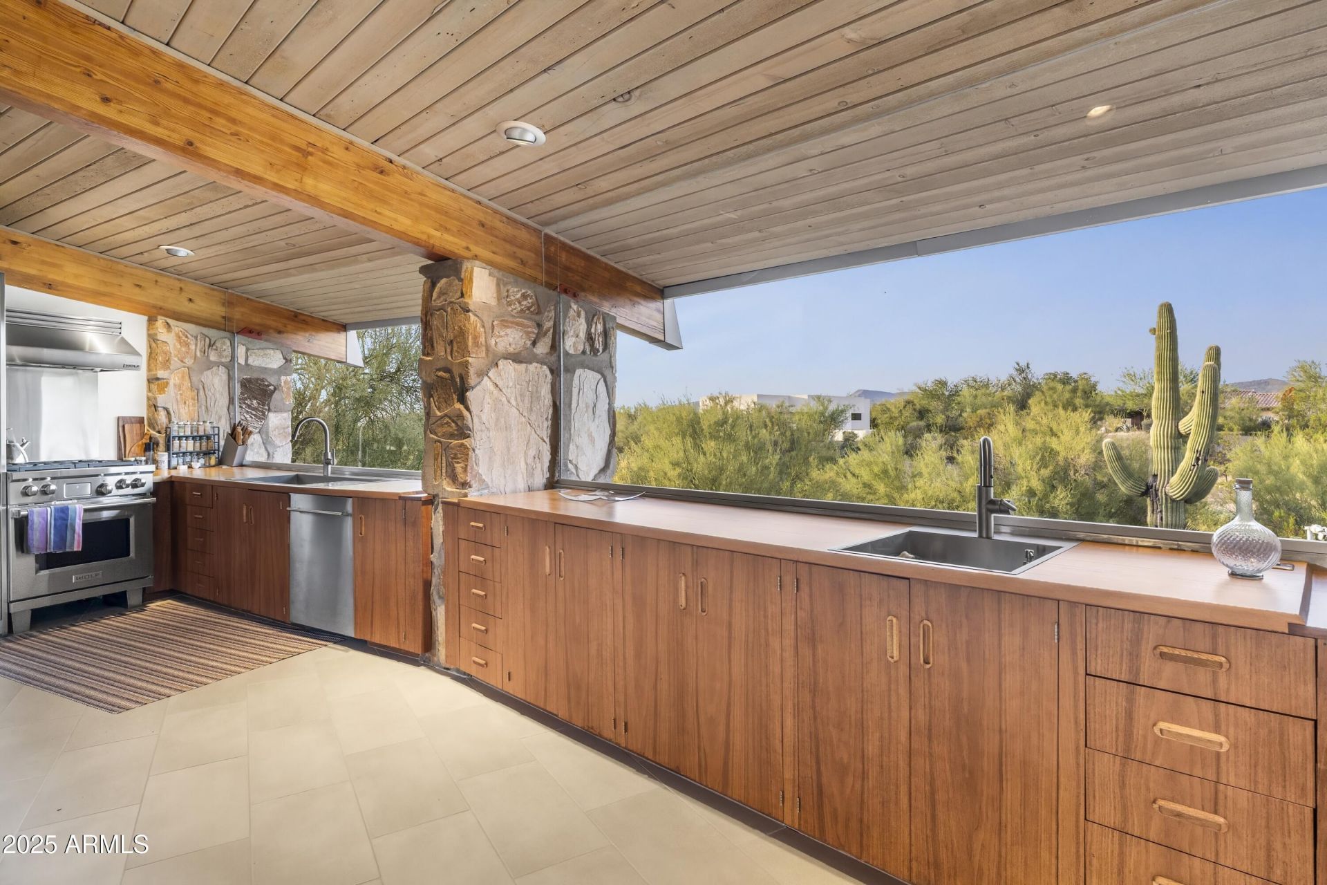 7915 E Primrose Path, Carefree, AZ 85377 Main Photo