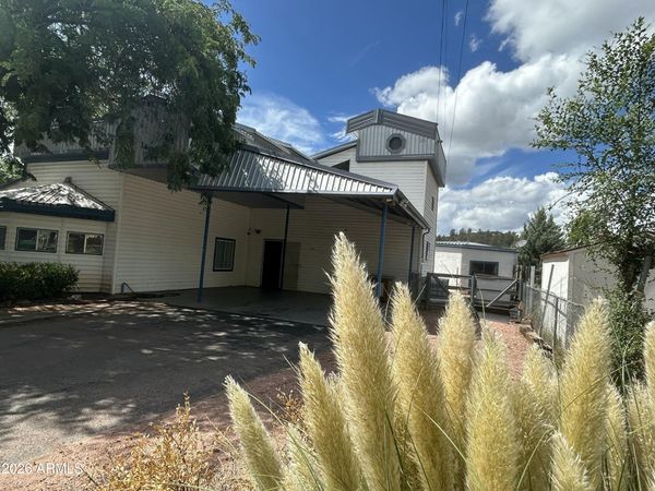 140 N Milky Way, Star Valley, AZ 85541